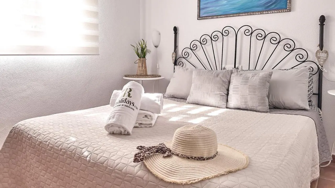 Villa Lola 14 Chiclana De La Frontera By Ruralidays Spain